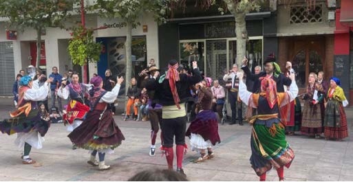 Miranda Jacobea. bailes regionales calle de la estación